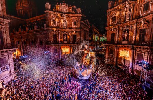 Corteo del Festino di Santa Rosalia a Palermo