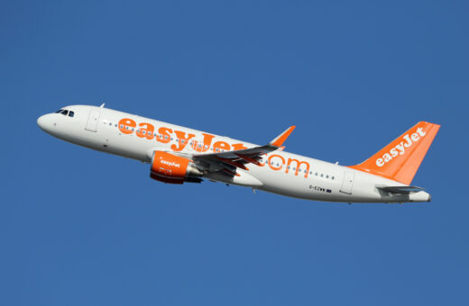 EasyJet e Castlelake accordo di principio