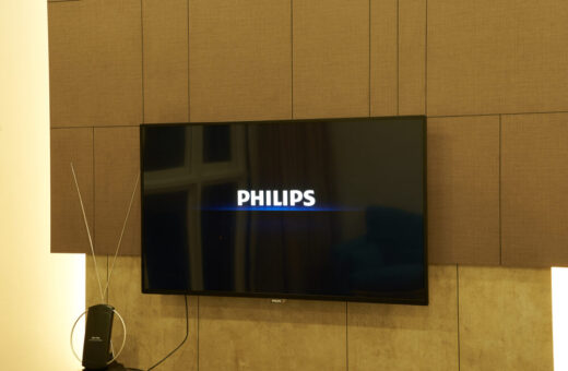 Philips Hue Play Gradient Strip Light Pro