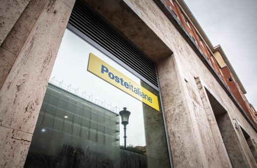 Postamat di Poste Italiane