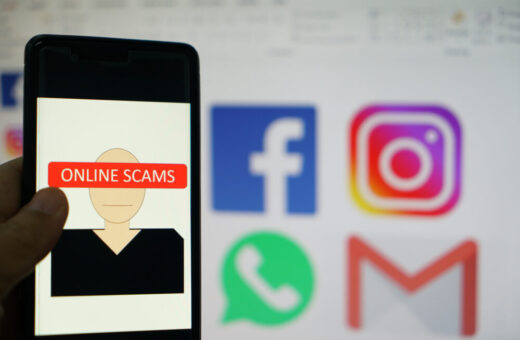 Truffa via WhatsApp a Fideuram