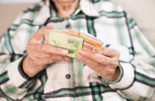 Aumenti pensioni 2027