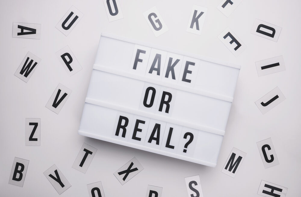 Truffe online tramite falsi profili assistenza aeree