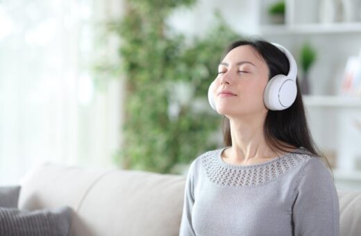 Cuffie Anker Soundcore Q20i in offerta